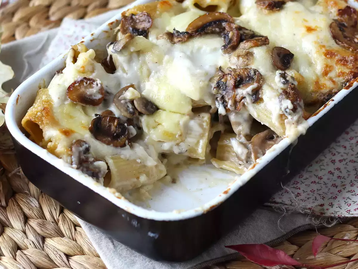 Pasta al forno ai funghi: идеальный сливочный и тягучий рецепт для осени - фото 3