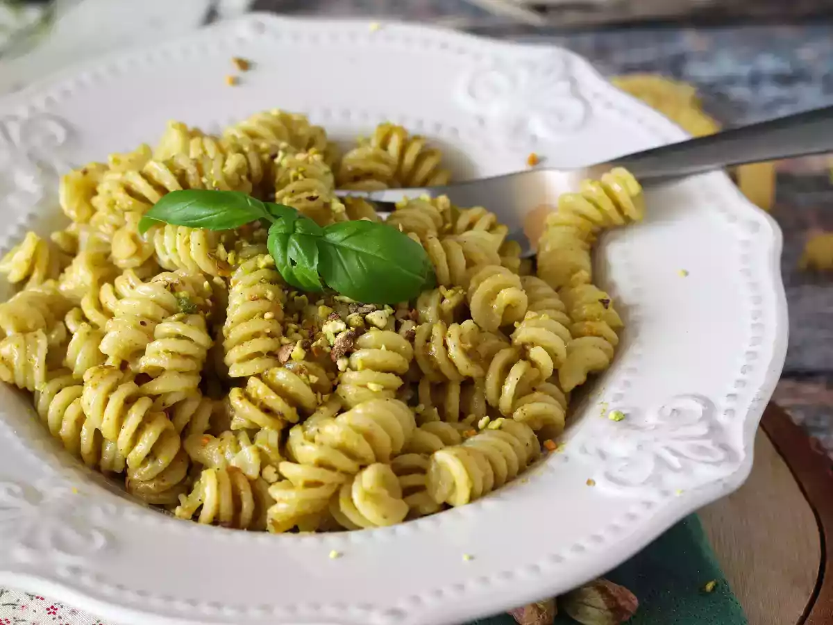 Паста с фисташковым песто, вкусный и простой рецепт - фото 2
