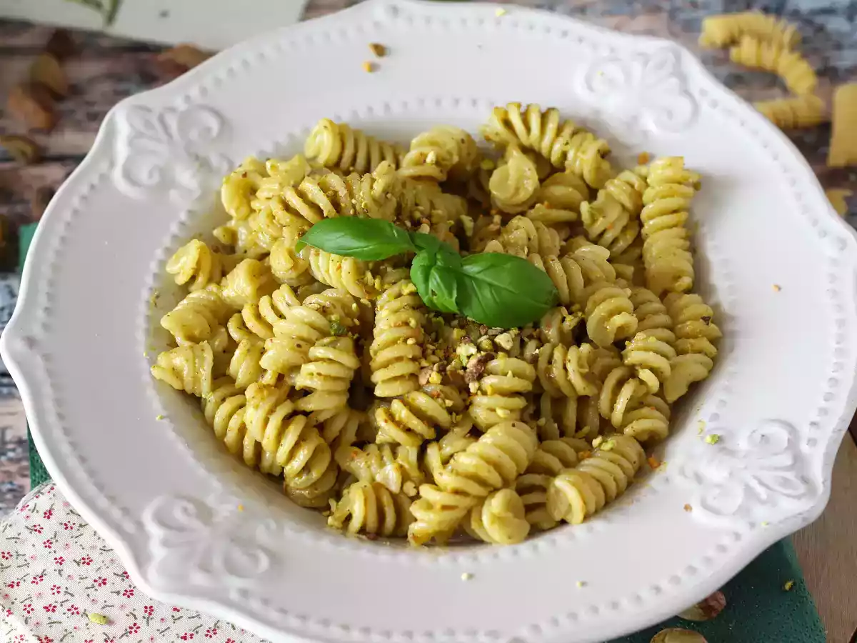 Паста с фисташковым песто, вкусный и простой рецепт - фото 3