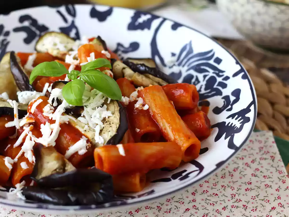 Паста Сицилиана с баклажанами, простая и легкая версия - Pasta alla Norma - фото 2