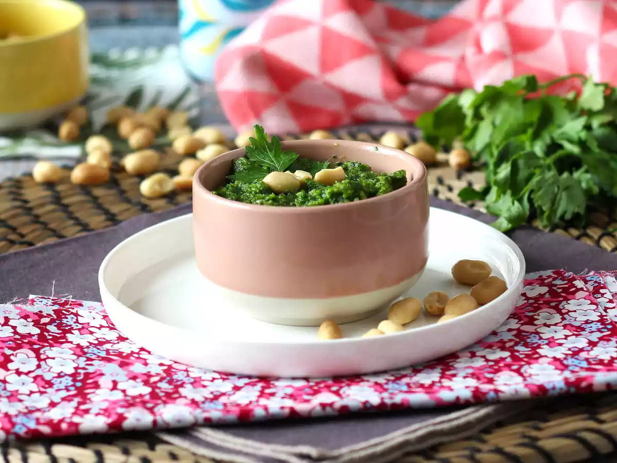 Песто из петрушки и арахиса, взрыв вкуса - фото 3