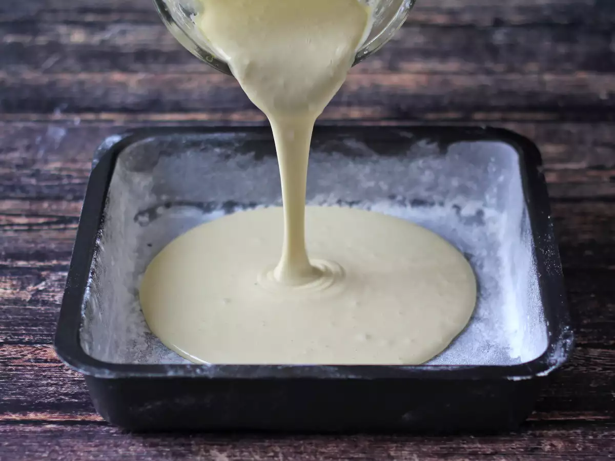 Пикантное тесто для пирога в блендере: быстро, просто и очень влажно - фото 2