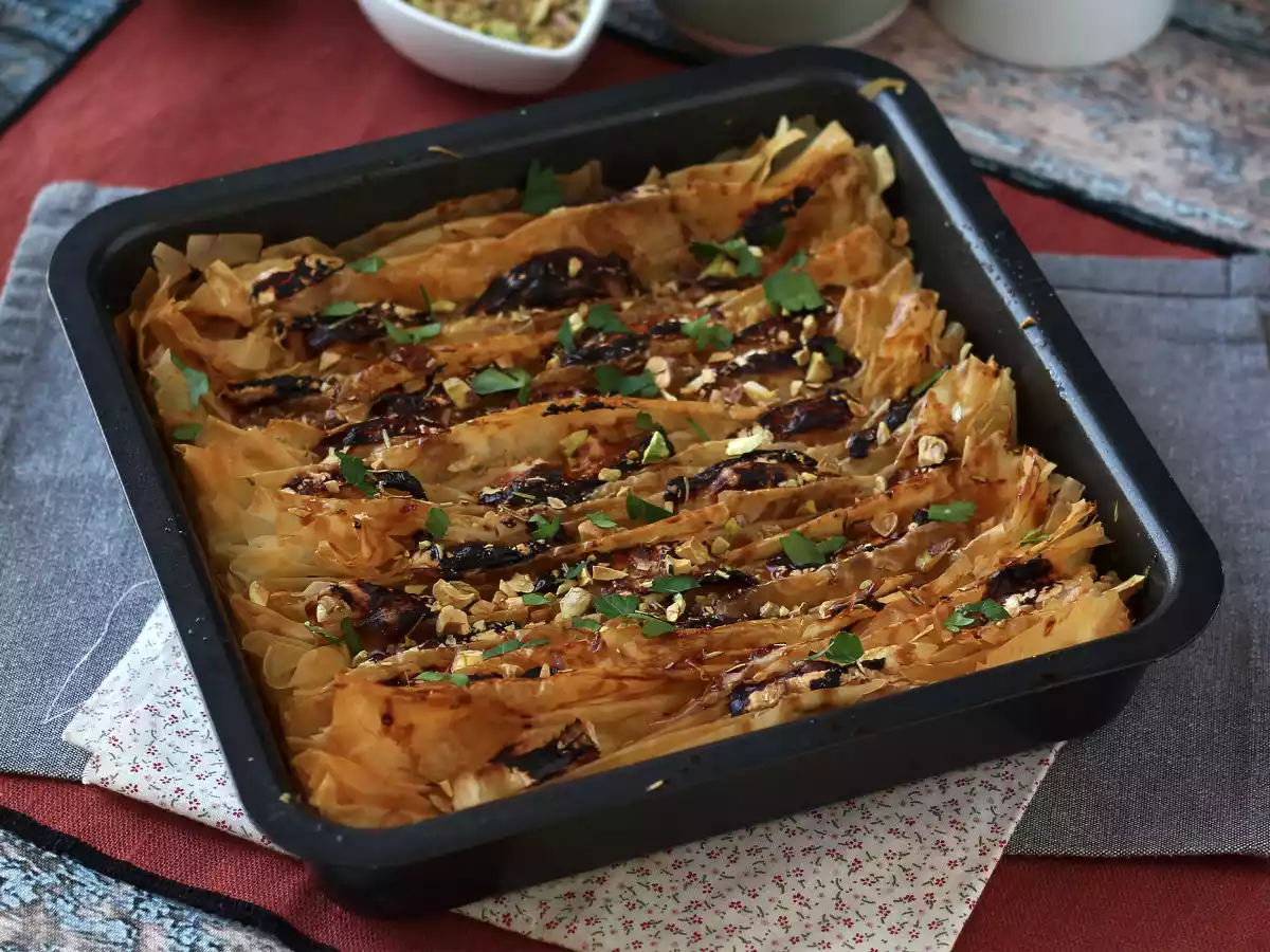 Пикантный хрустящий торт с козьим сыром и медом - фото 2