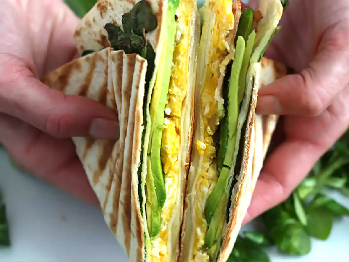 Поджаренная обертка в стиле бранч - Tortilla Wrap Hack - фото 5