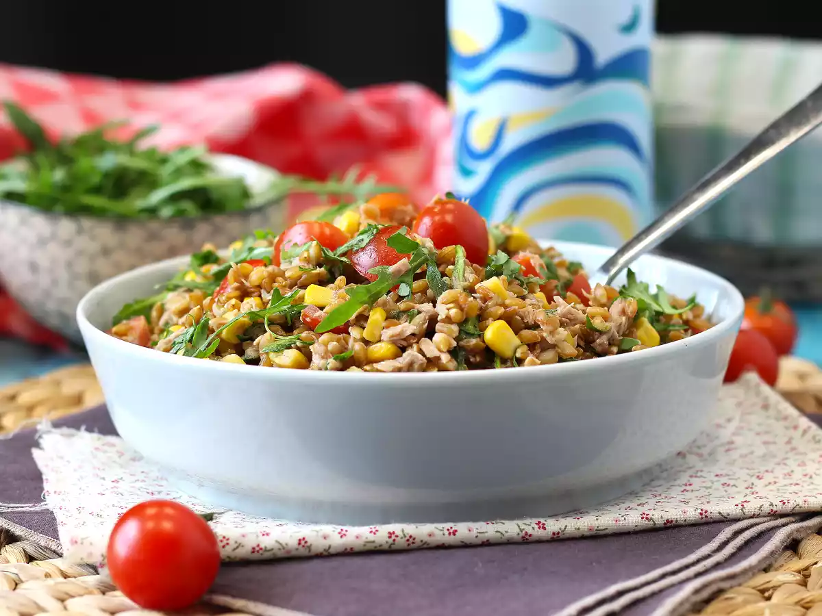 Салат из полбы и тунца: легкий, вкусный и идеальный рецепт для круглогодичного использования - фото 3