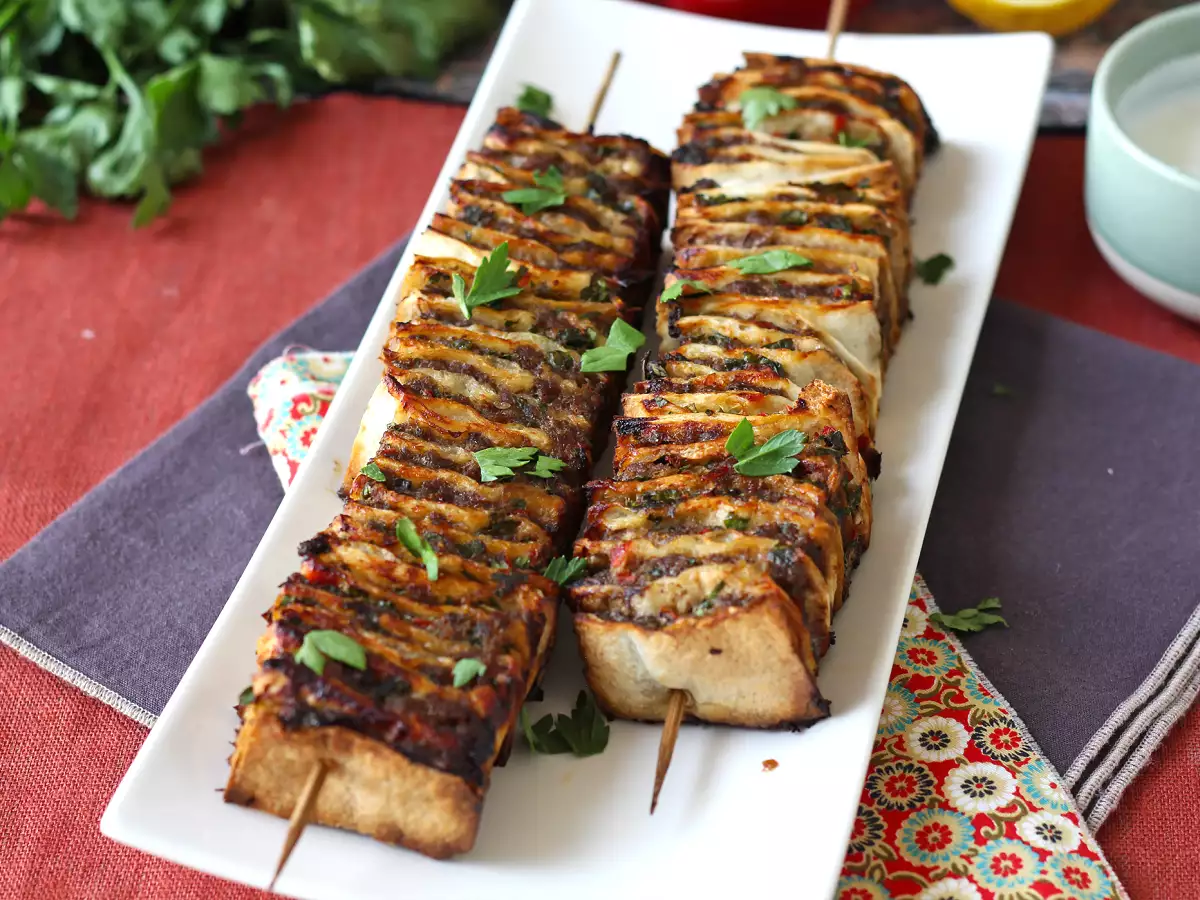 Шашлык из лаваша с тортильями, знаменитый простой шашлык, запеченный в духовке! - фото 5