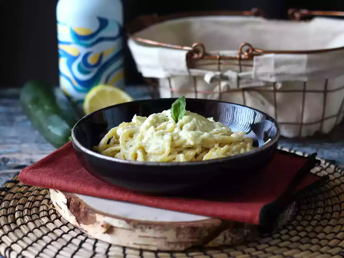 Сливочная паста с кабачками и греческим йогуртом - фото 2