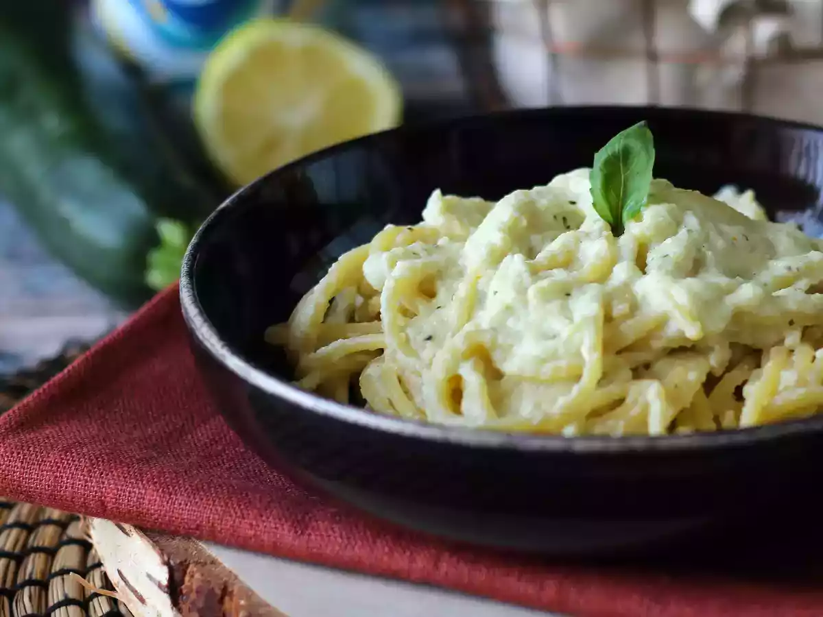 Сливочная паста с кабачками и греческим йогуртом - фото 3