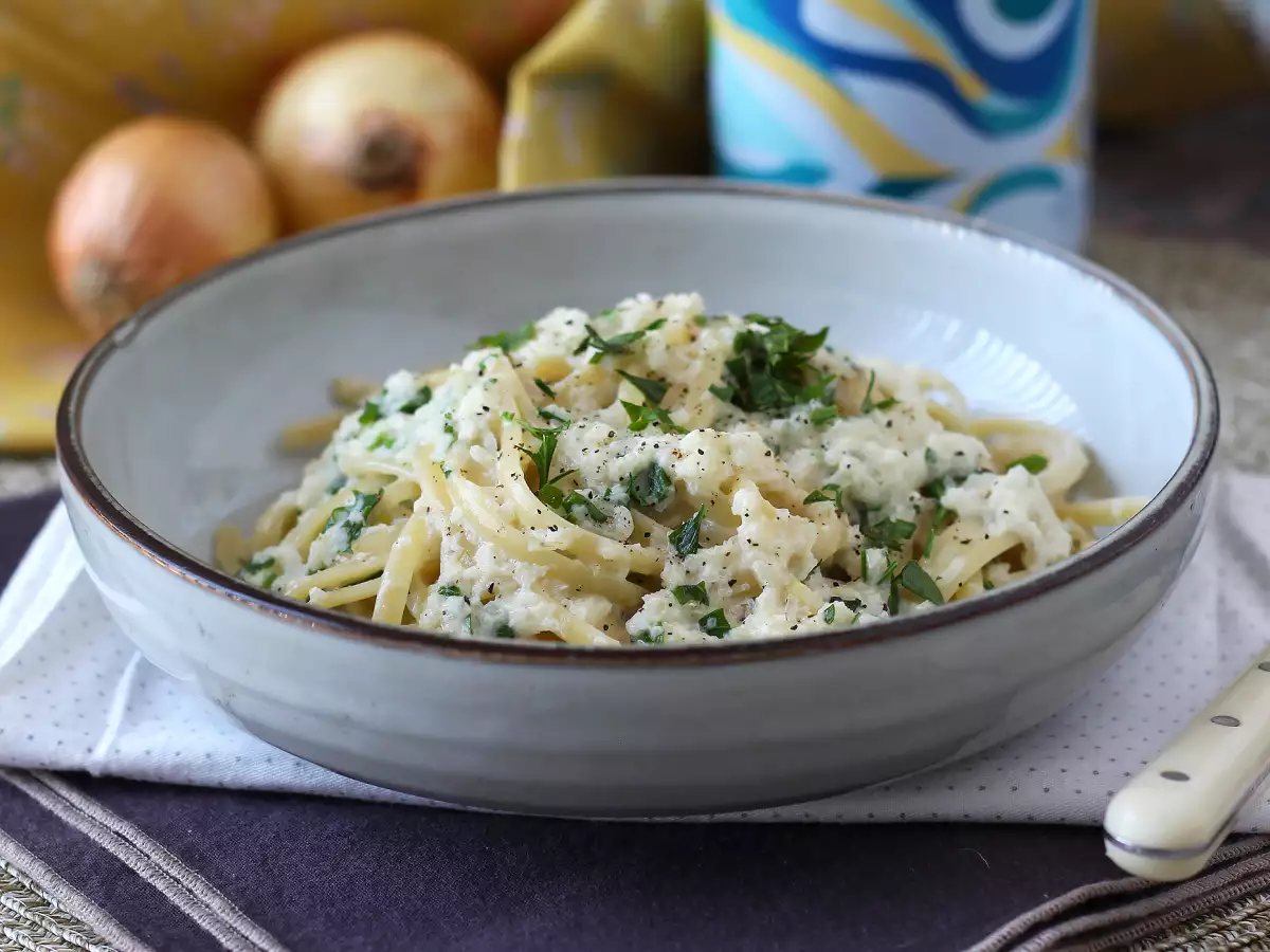Сливочная паста с луком: вкусное и очень бюджетное блюдо! - фото 3