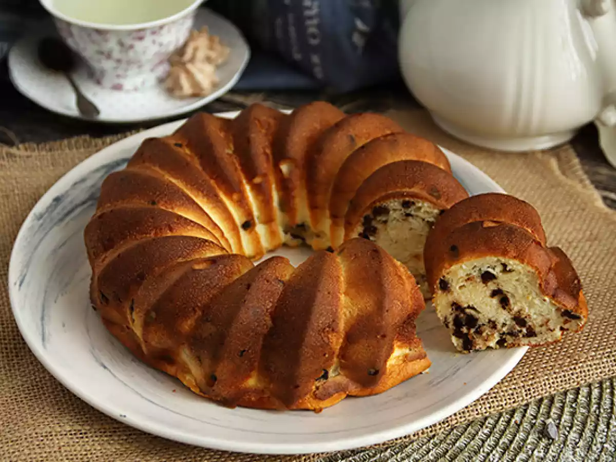 Шоколадный торт со скиром: здоровое решение для десерта!
