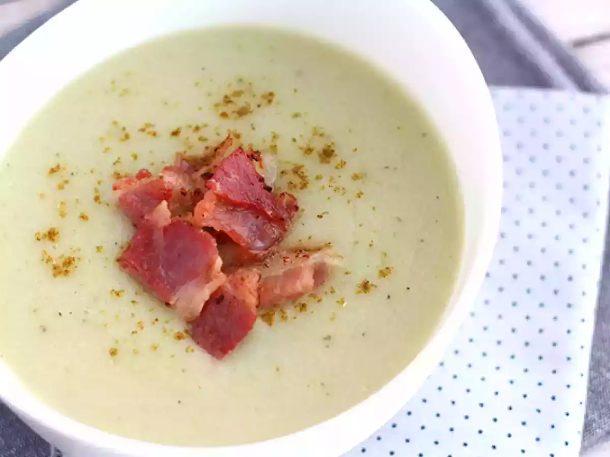 Суп из иерусалимских артишоков, картофеля и бекона - фото 3