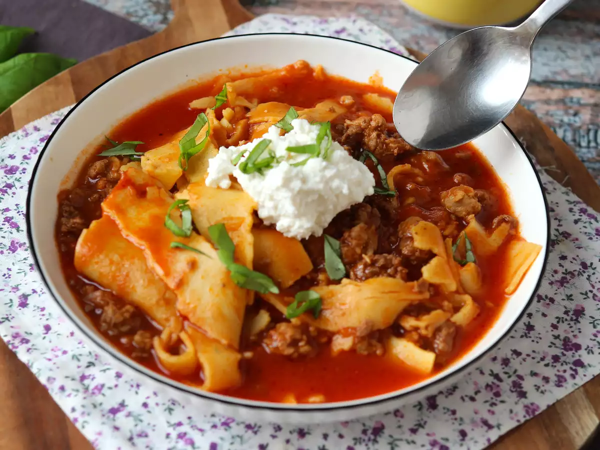 Суп-лазанья с мясом, рикоттой и пармезаном - фото 4