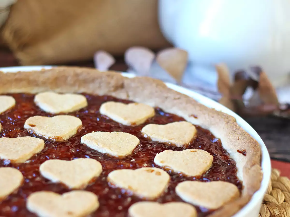 Тарт с клубничным джемом: рецепт классического короткого теста (также сердечки) - фото 3