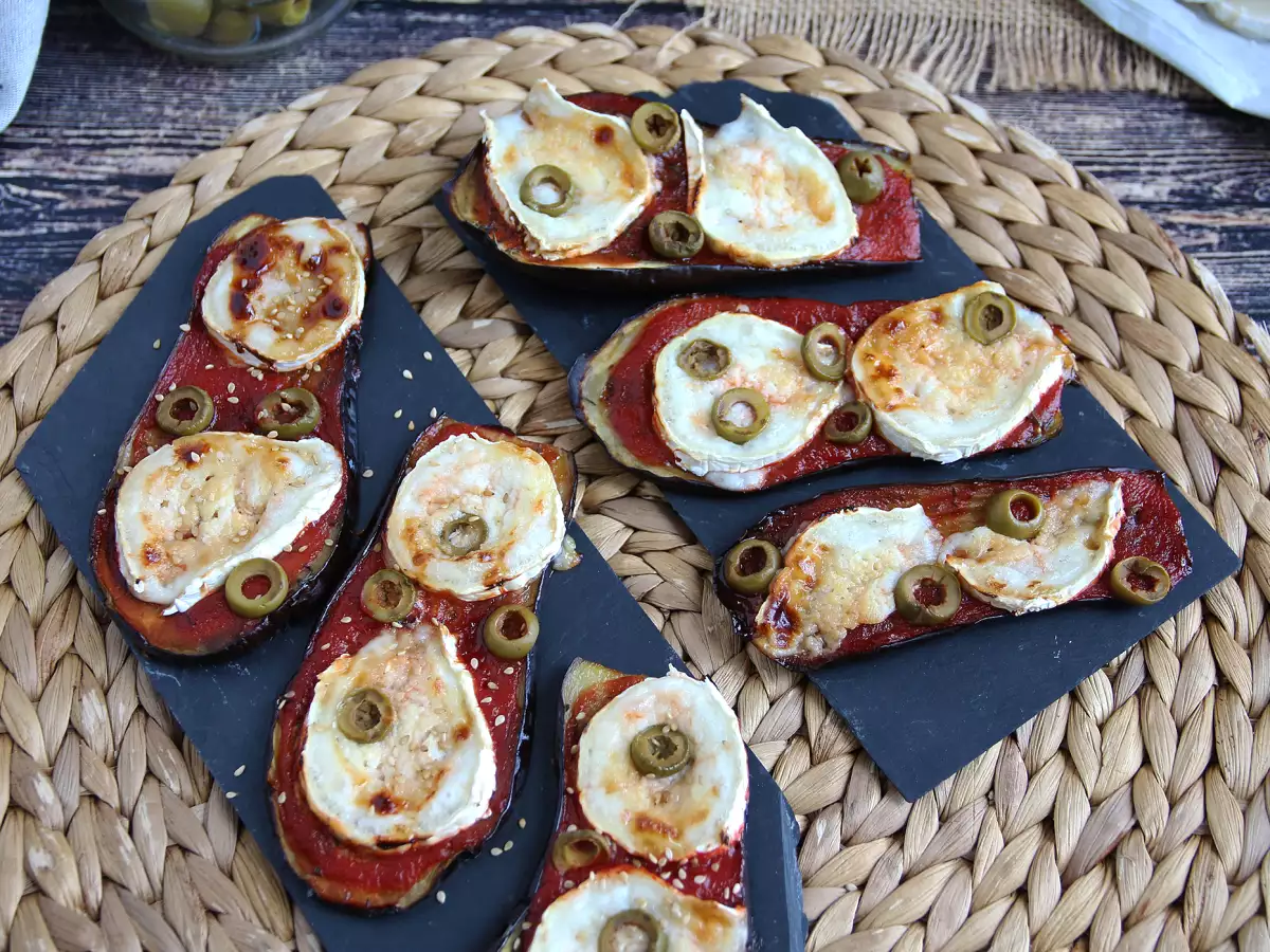Закуска из баклажанов с томатным соусом и козьим сыром - фото 4