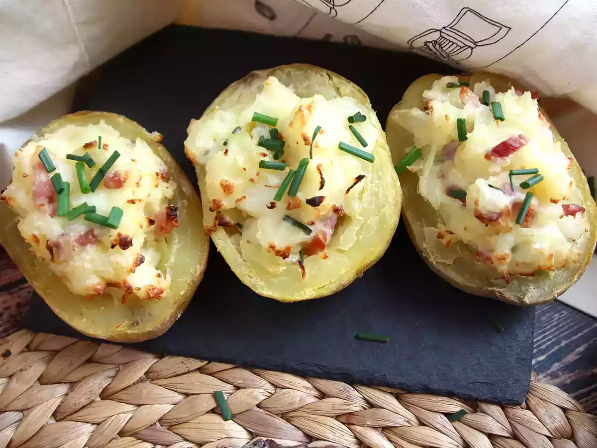 Запеченный картофель с беконом и сыром - фото 5