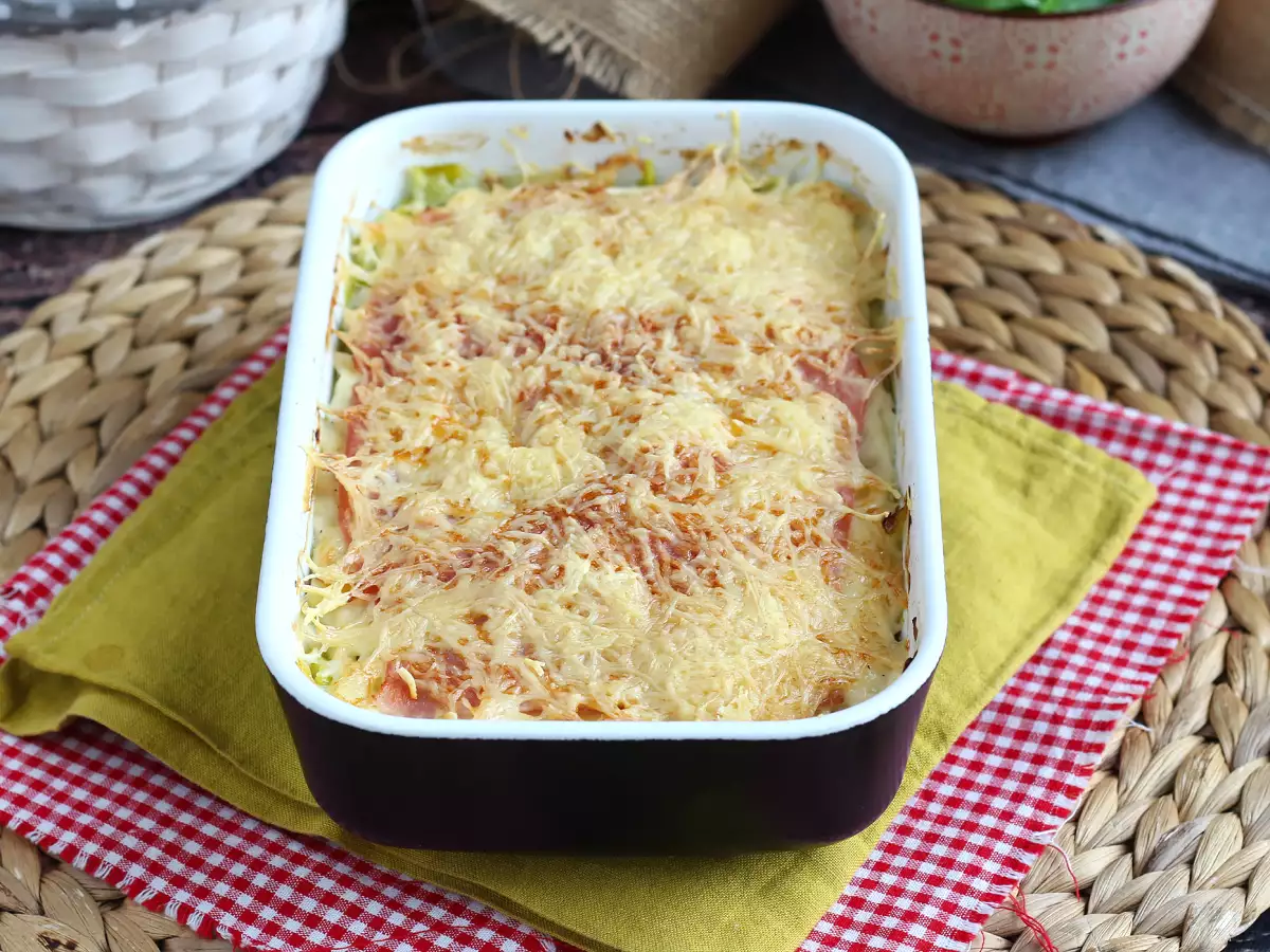 Запечённый лук-порей с варёной ветчиной и сыром - фото 2