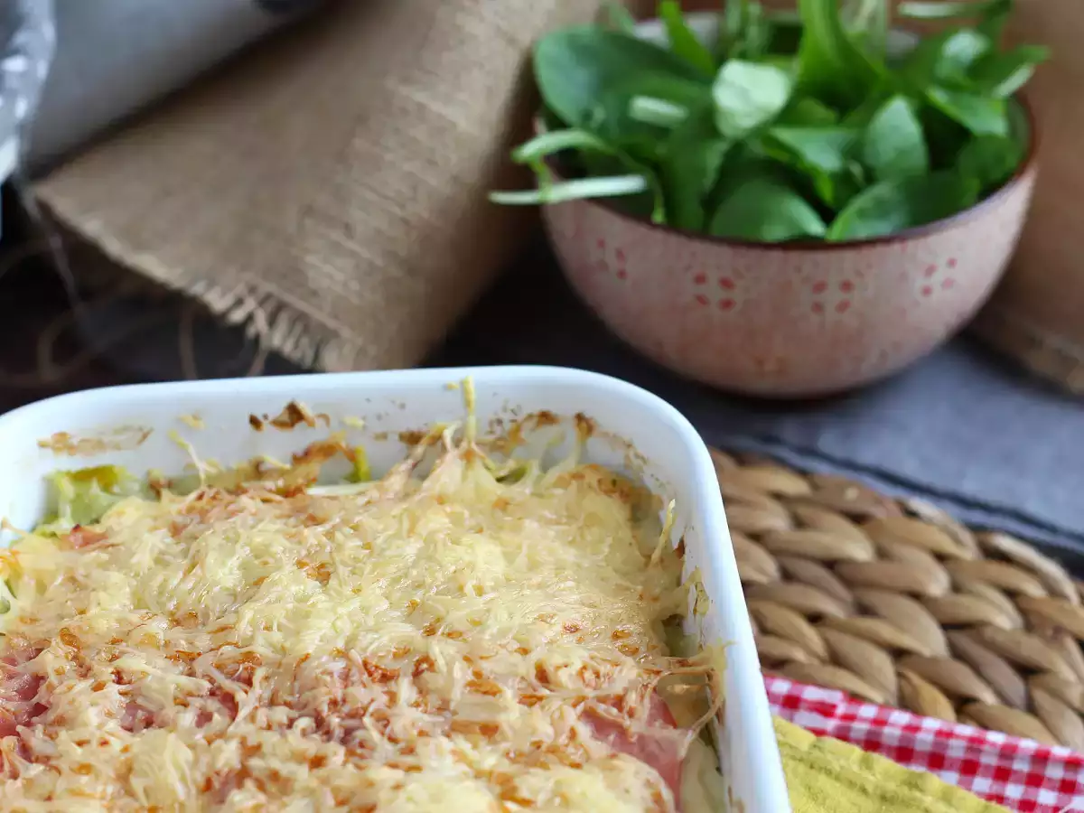Запечённый лук-порей с варёной ветчиной и сыром - фото 5
